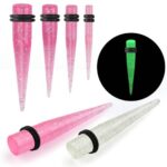 Largitor ureche acrilic - night glow - Pink - 6mm